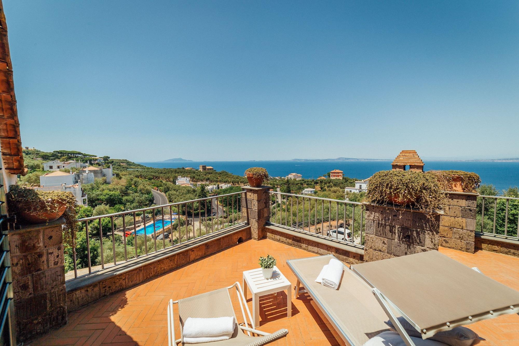 Villa Carolina Sorrento With Sea View Jacuzzi And Pool מראה חיצוני תמונה
